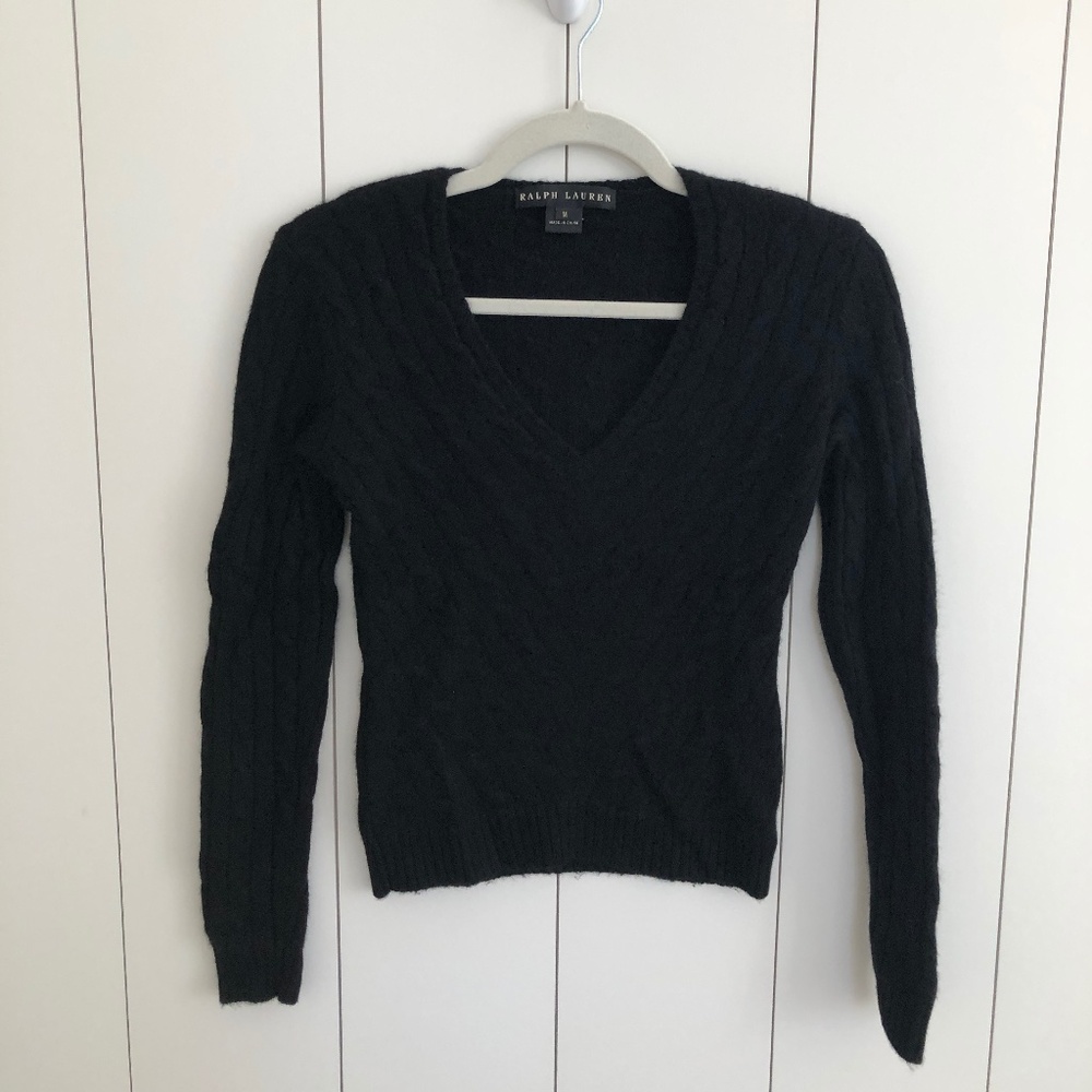 Ralph Lauren Black Cashmere knit Sweater